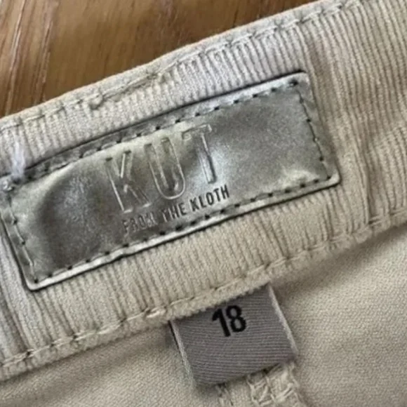 KUT FROM THE KLOTH Diana Corduroy Skinny Pants in Sand - Picture 5 of 11